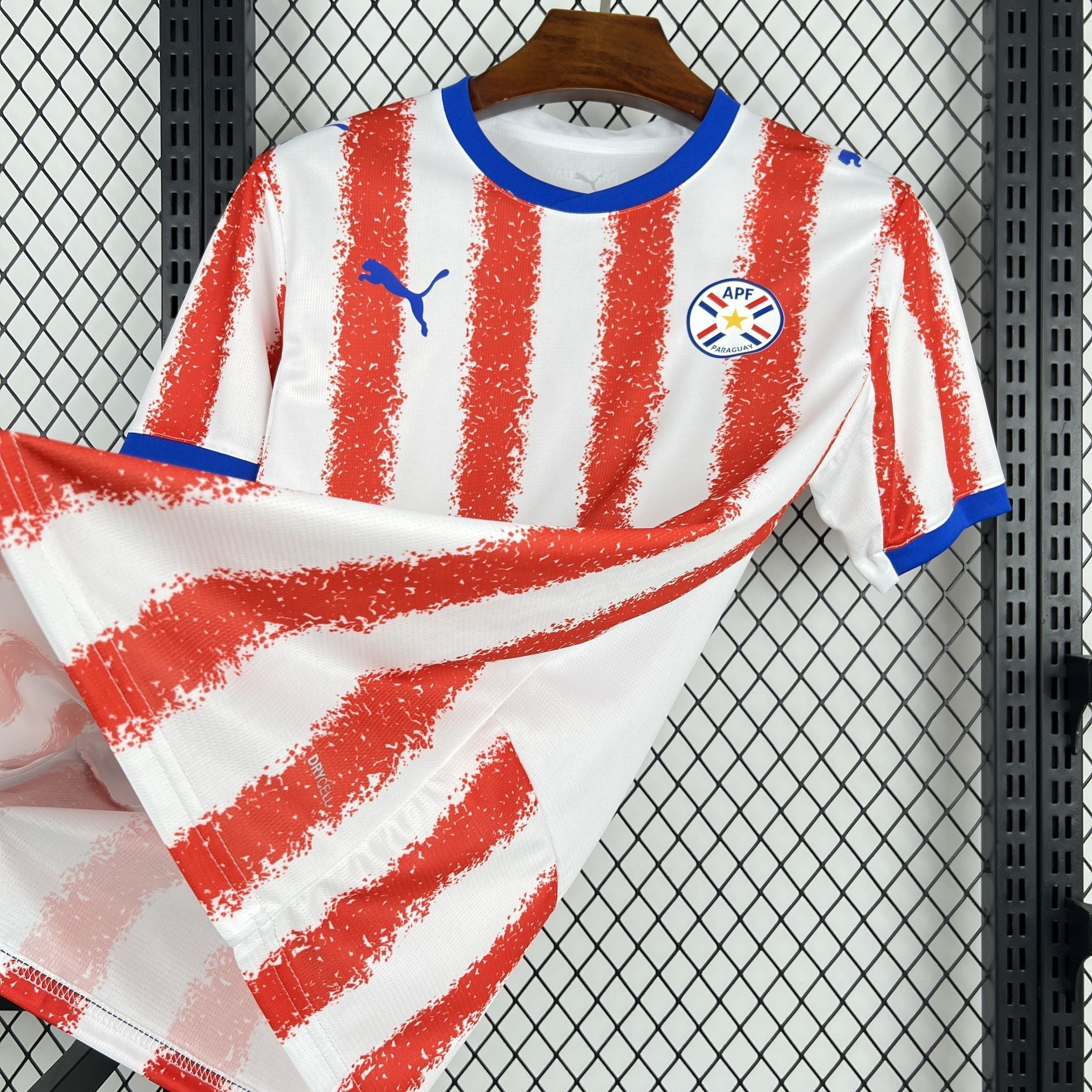 Paraguay Home Soccer Jersey World Cup 2026 - White Red