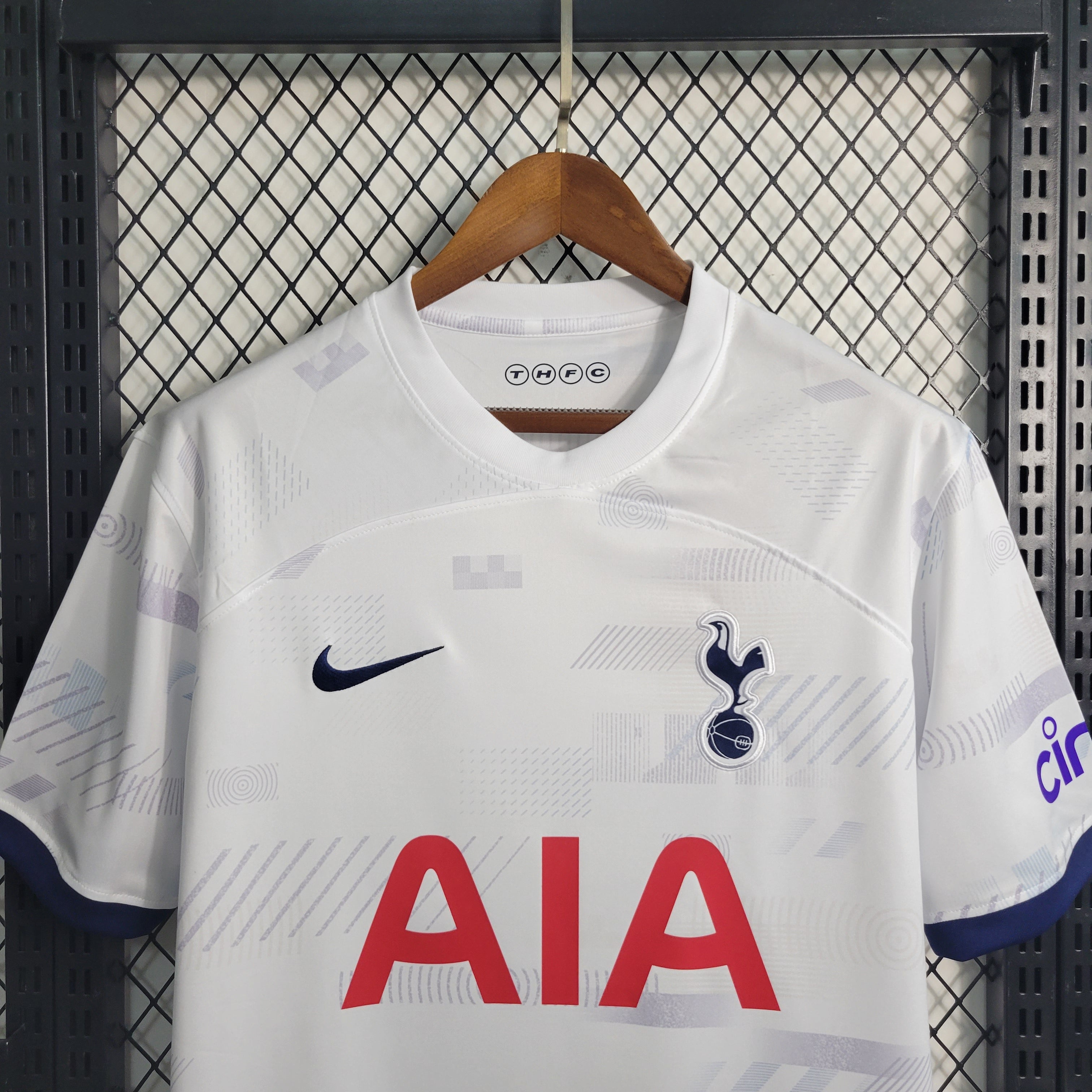 Tottenham Hotspur Son Heung-min 7 Home Soccer Jersey 2023/24
