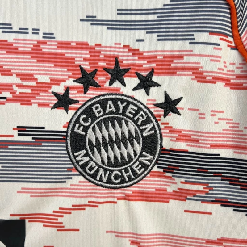 Bayern Munich Jamal Musiala 10 Away Soccer Jersey 2025-2026