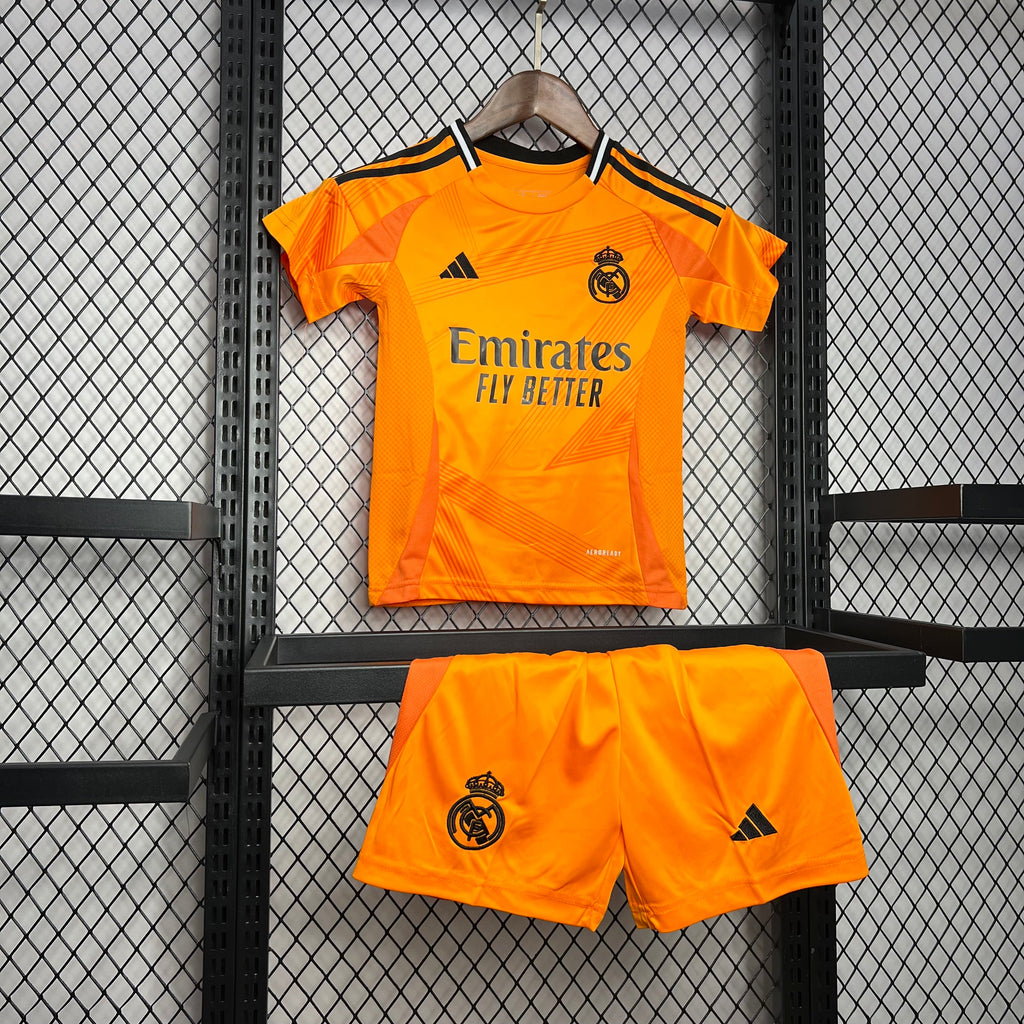 Real Madrid Jude Bellingham 5 Away Soccer Jersey Kids Mini Kit 2024/25
