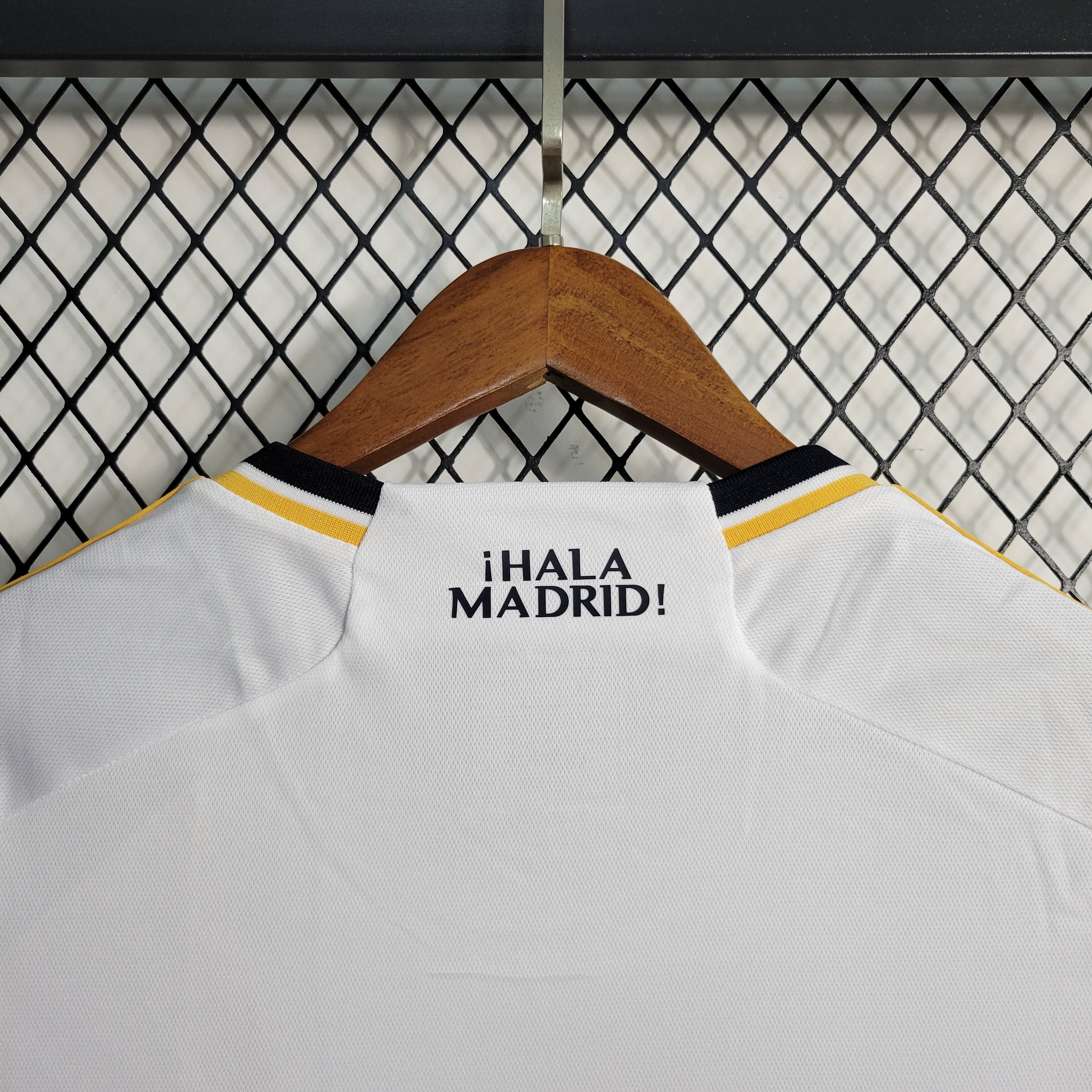 Real Madrid Cristiano Ronaldo 7 Home Soccer Jersey 2023/24