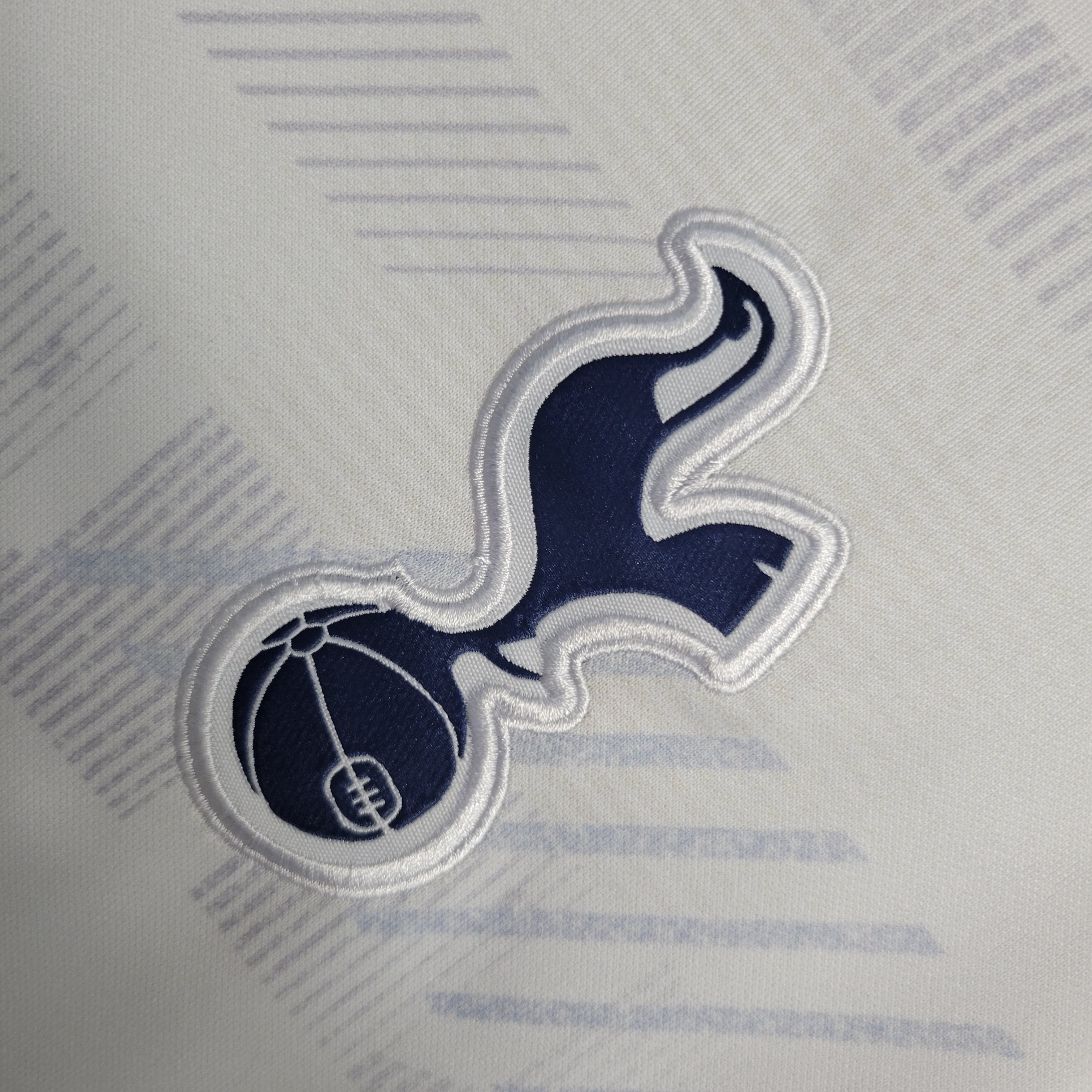 Tottenham Hotspur Harry Kane 10 Home Soccer Jersey 2023/24