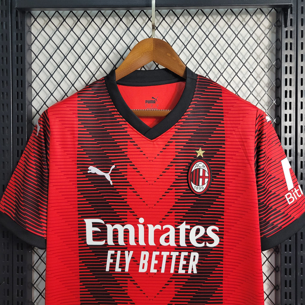 AC Milan Christian Pulisic 11 Home Soccer Jersey 2023/24