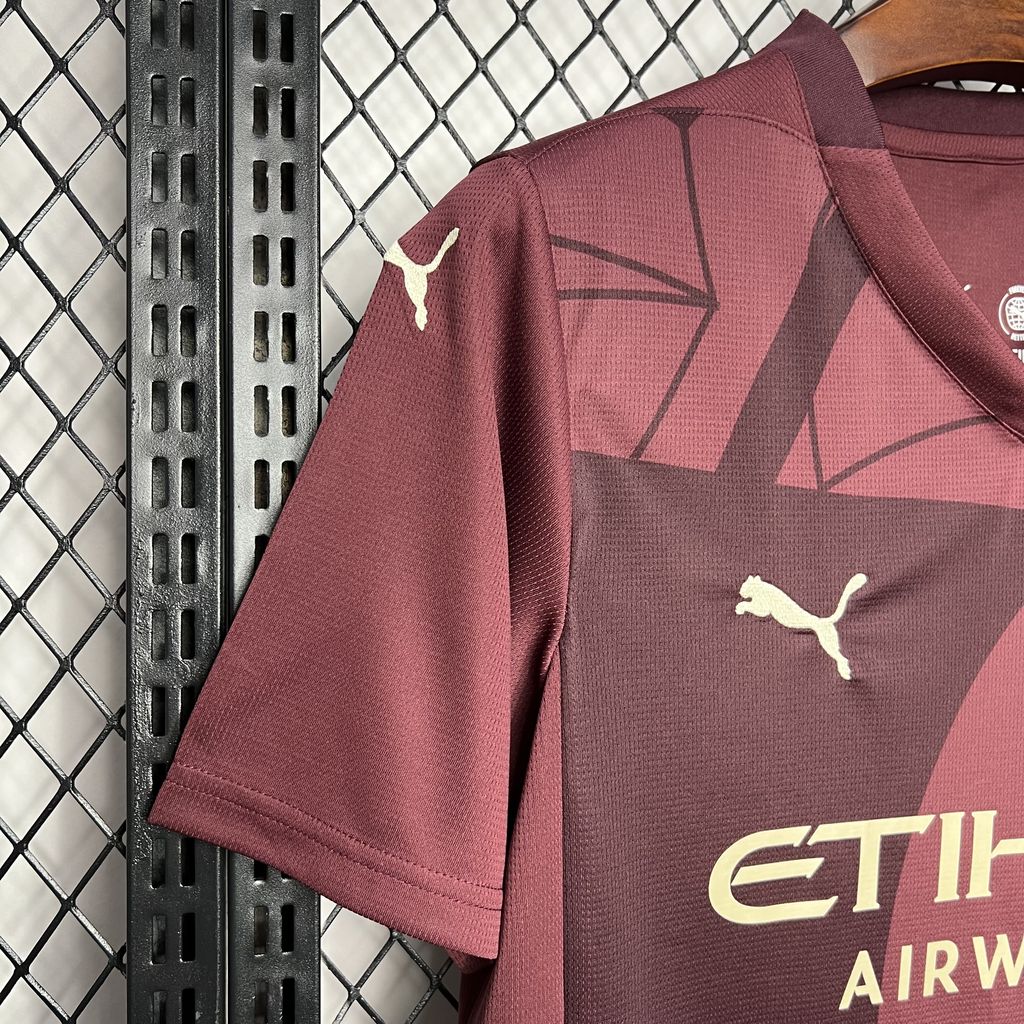 Manchester City Julián Álvarez 19 Third Soccer Jersey 2024/25