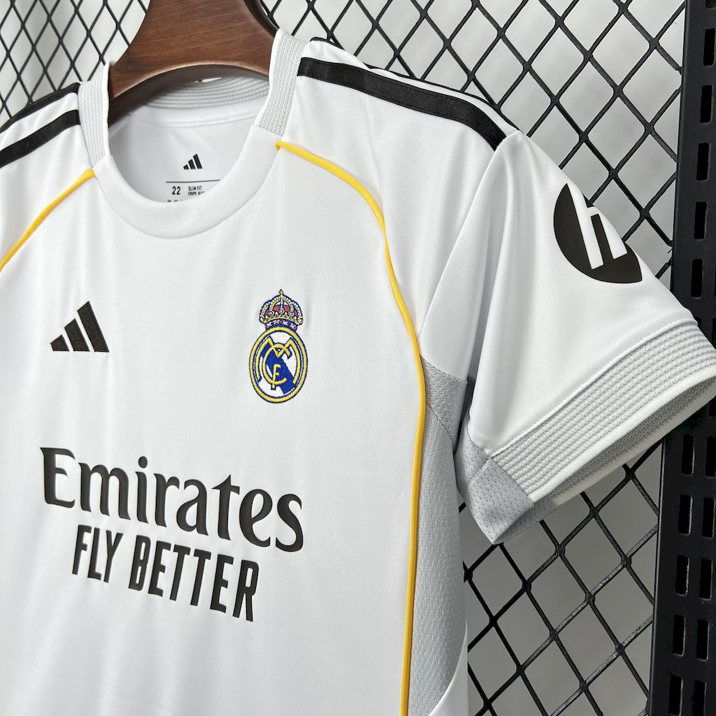 Real Madrid Kylian Mbappé 9 Kids Home Soccer Jersey 2025-2026