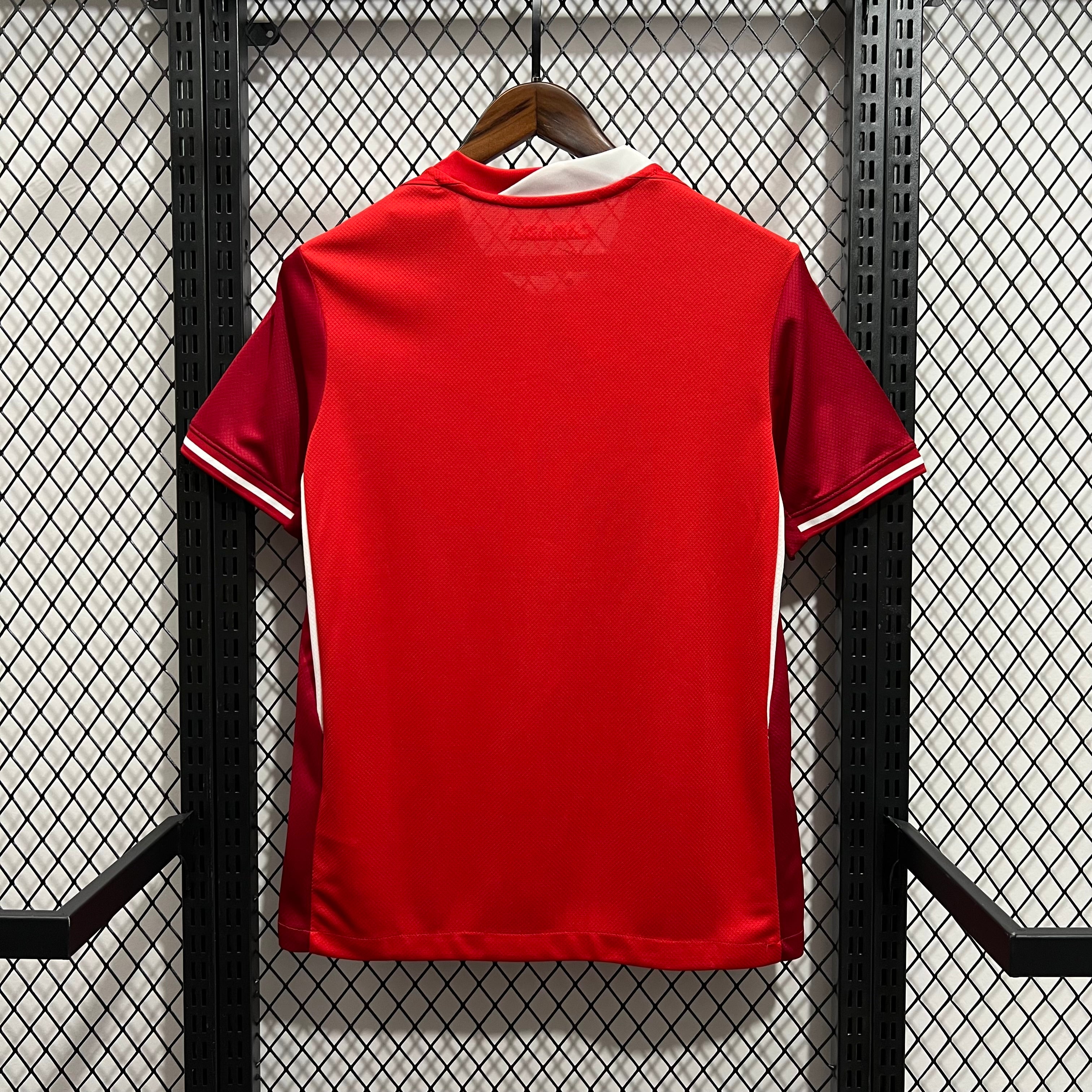 Canada Home Soccer Jersey 2024/25