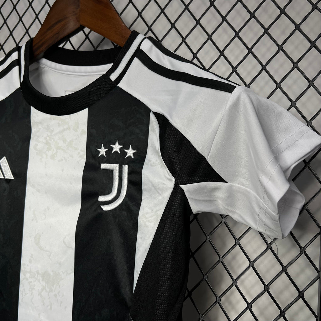 Juventus Kenan Yildiz 15 Kids Home Soccer Jersey 2024/25