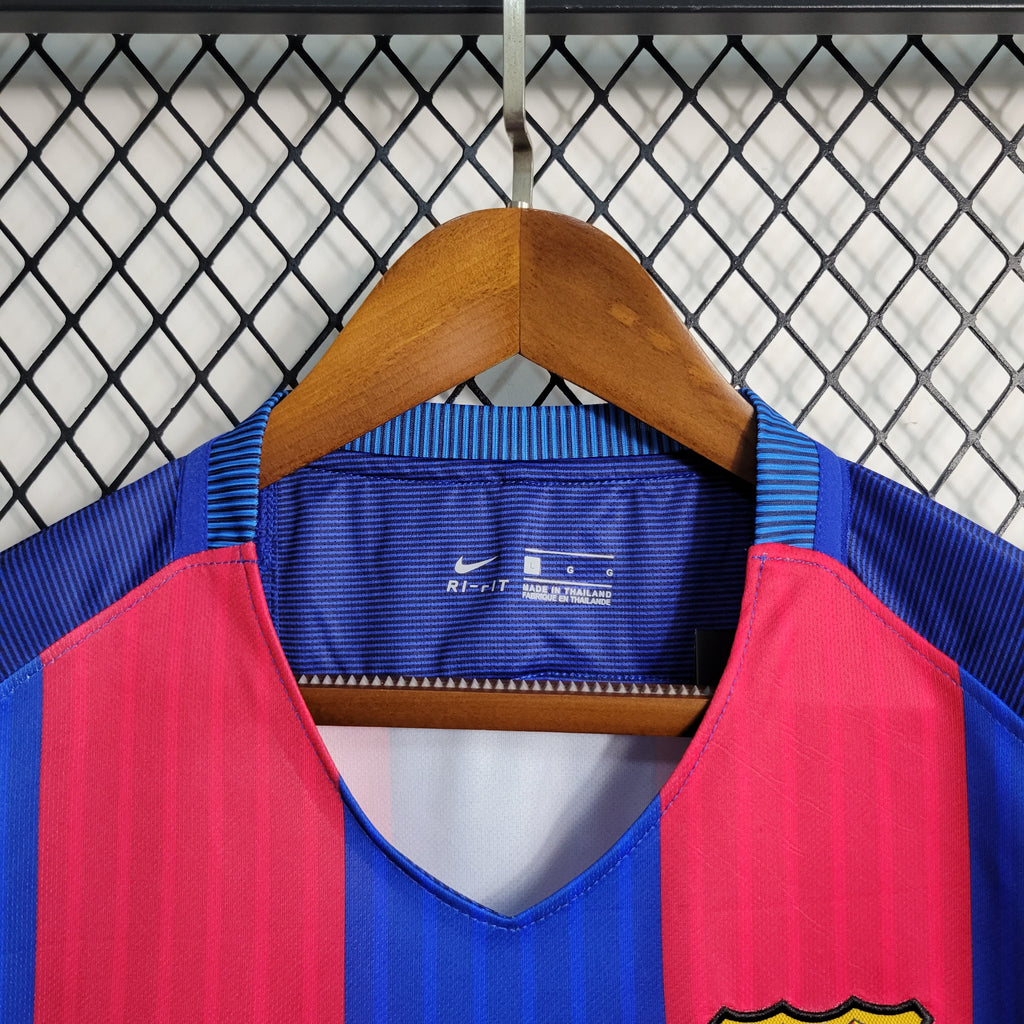 FC Barcelona Neymar Jr 11 Home Retro Soccer Jersey 2016-2017