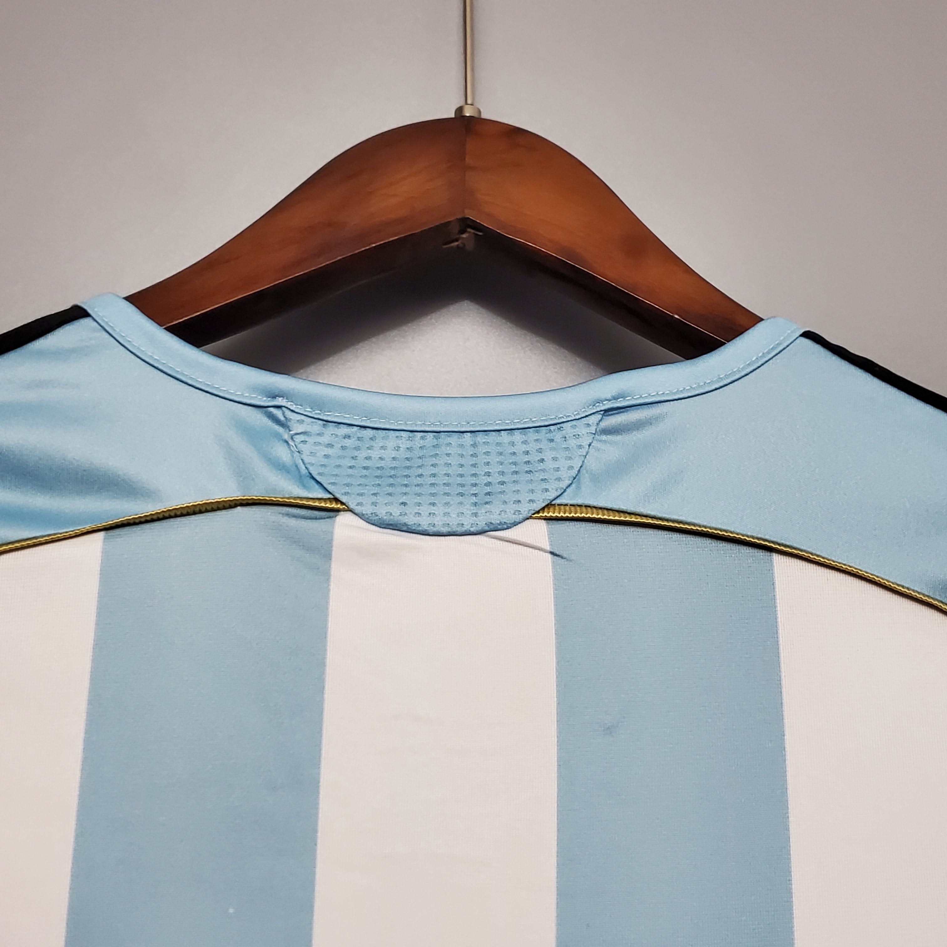 Argentina Lionel Messi 19 Home Retro Soccer Jersey World Cup 2006