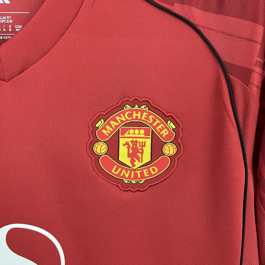 Manchester United Cristiano Ronaldo 7 Home Soccer Jersey 2025-2026