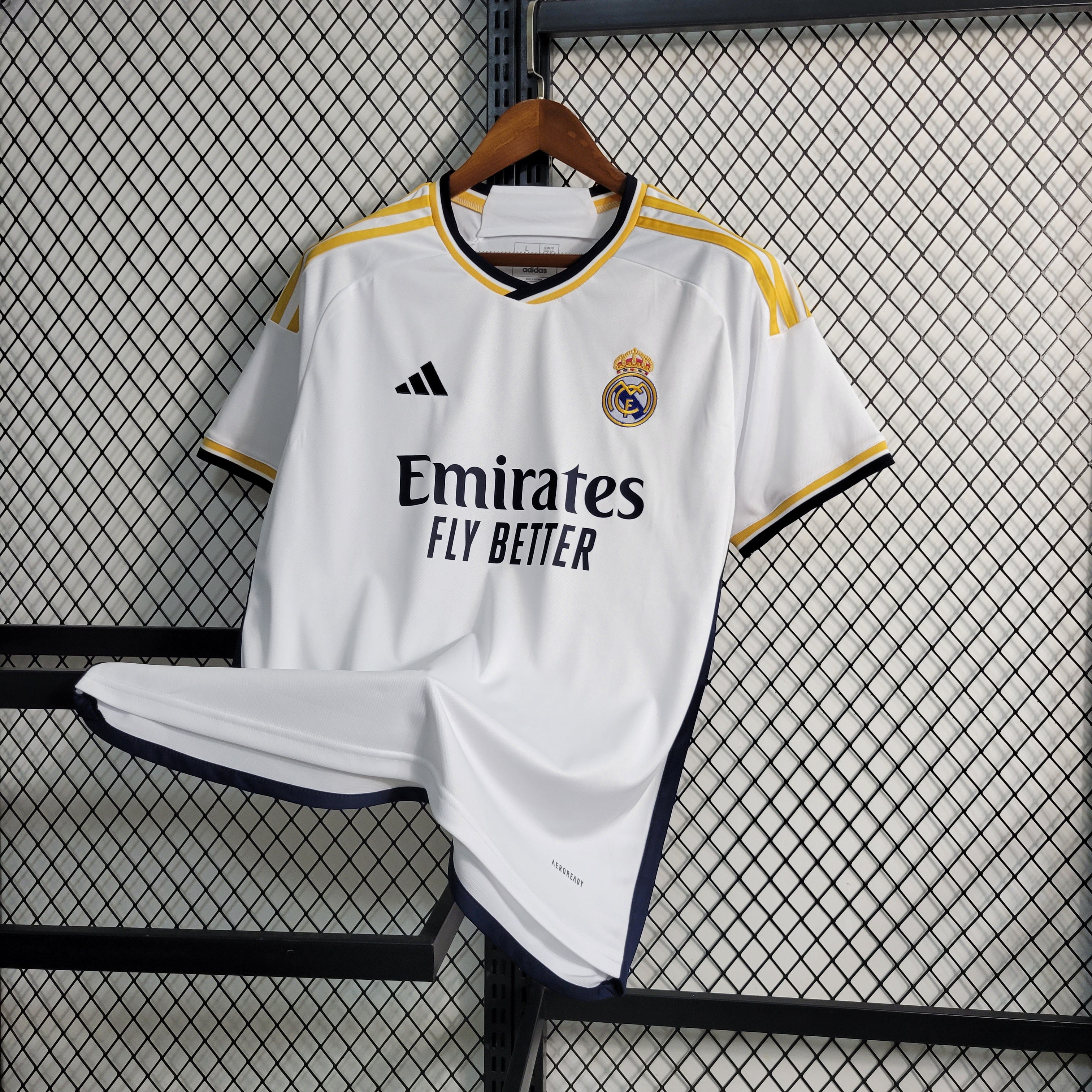 Real Madrid Luka Modric 10 Home Soccer Jersey 2023/24