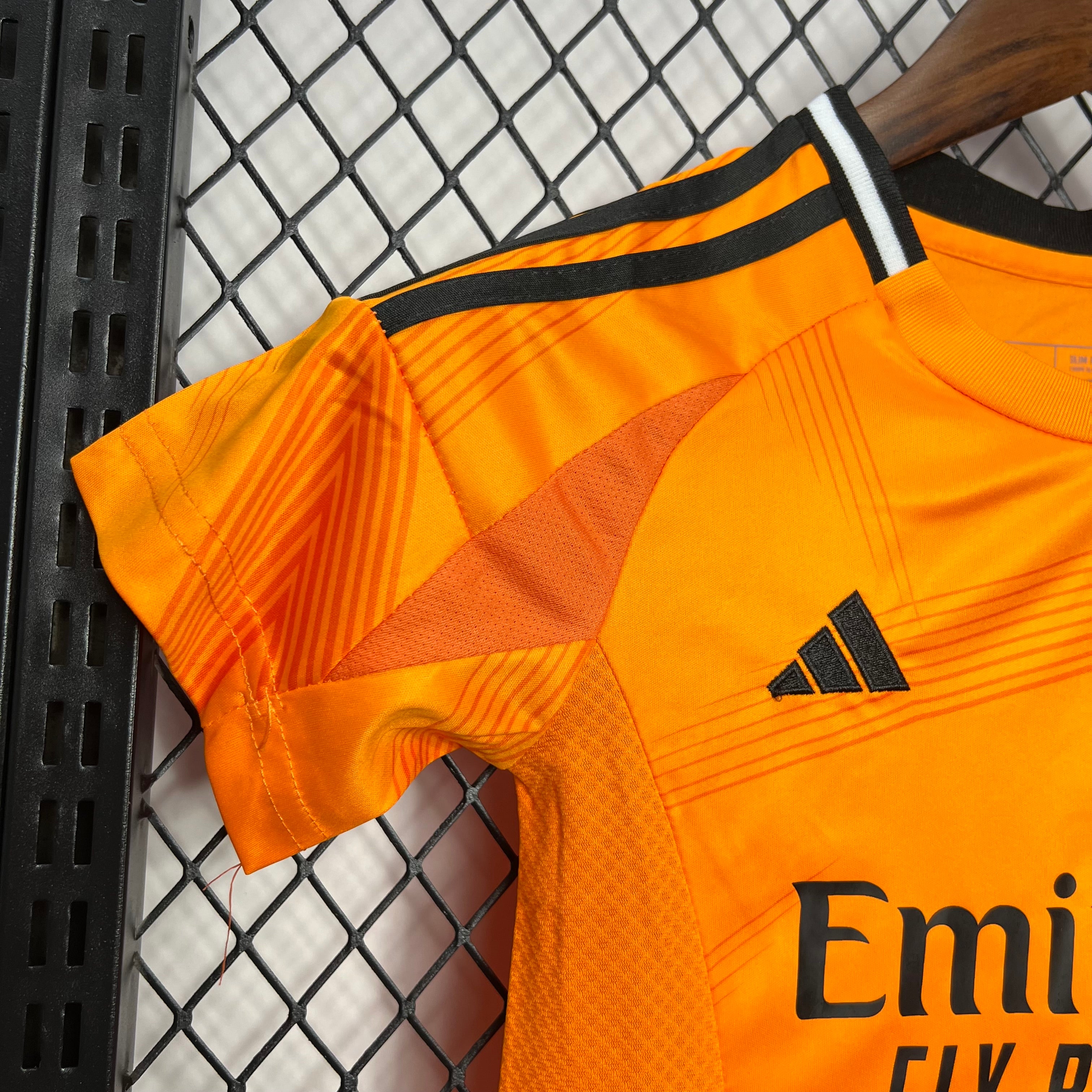 Real Madrid Vini JR 7 Away Soccer Jersey Kids Mini Kit 2024/25