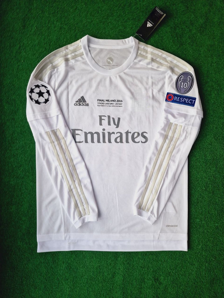 Real Madrid Cristiano Ronaldo 7 Retro Long Sleeve Home Soccer Jersey 2015-2016