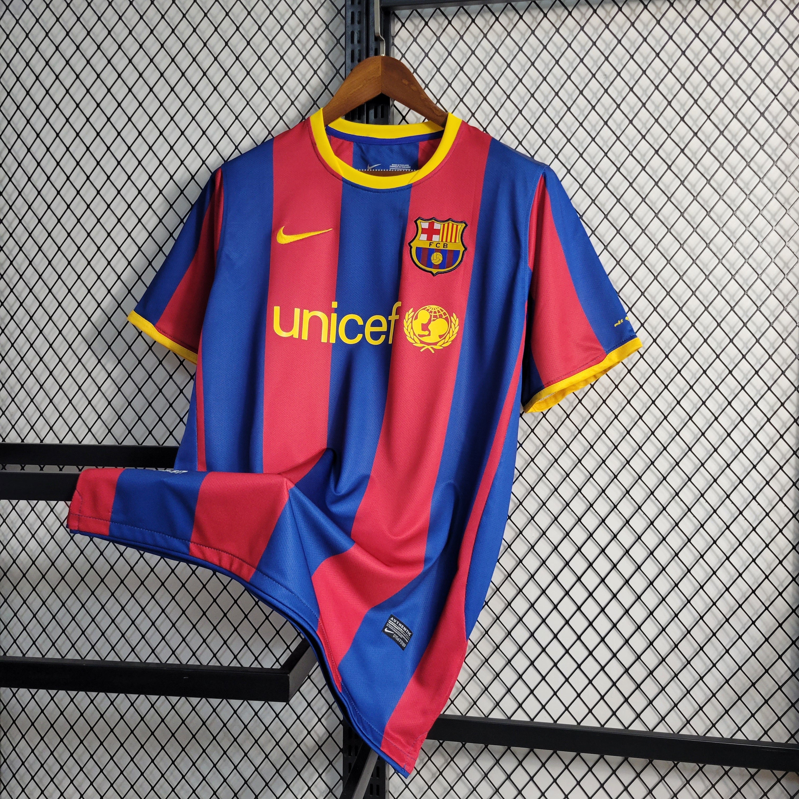 FC Barcelona Lionel Messi 10 Retro Home Soccer Jersey 2010-2011