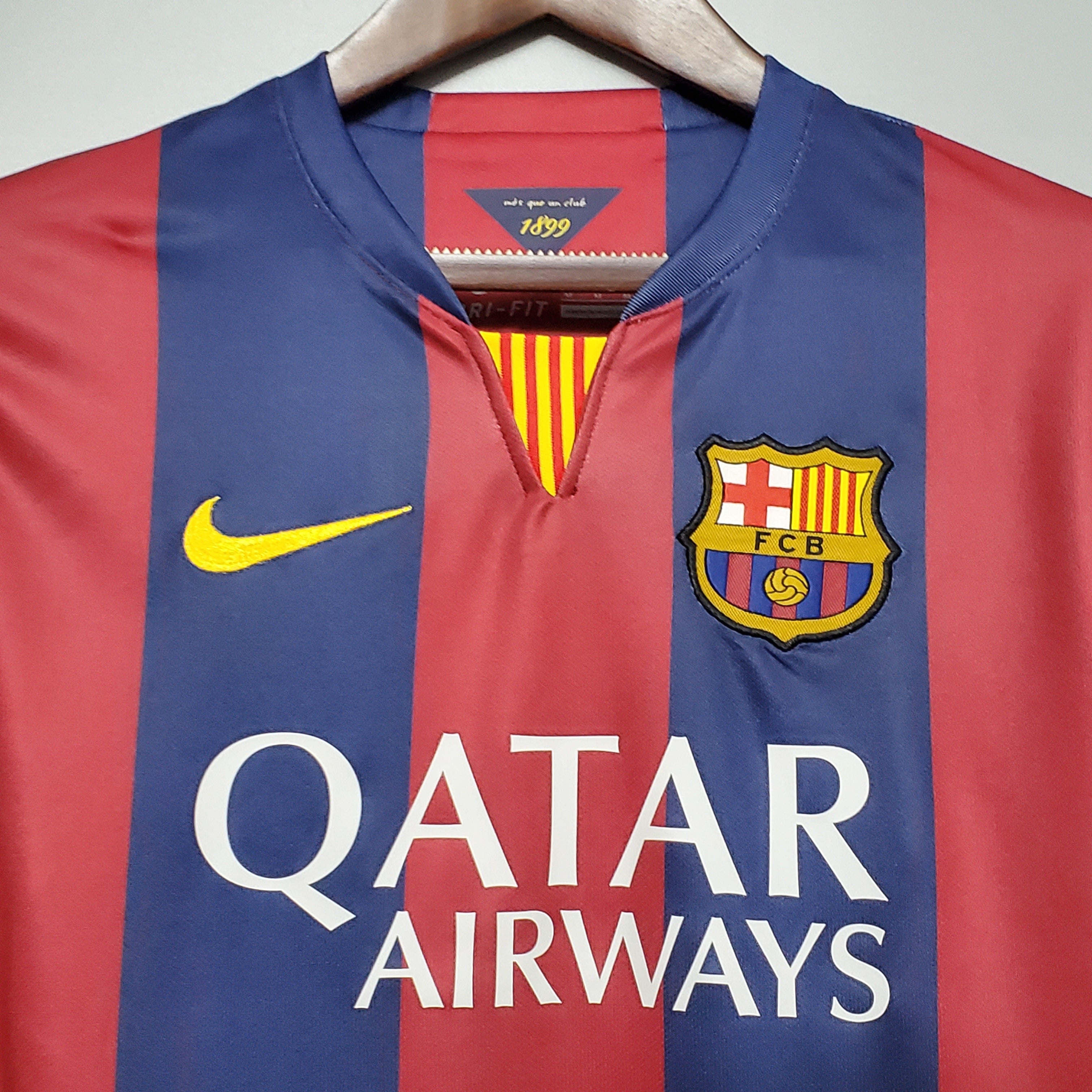 FC Barcelona Lionel Messi 10 Retro Home Soccer Jersey 2014-2015