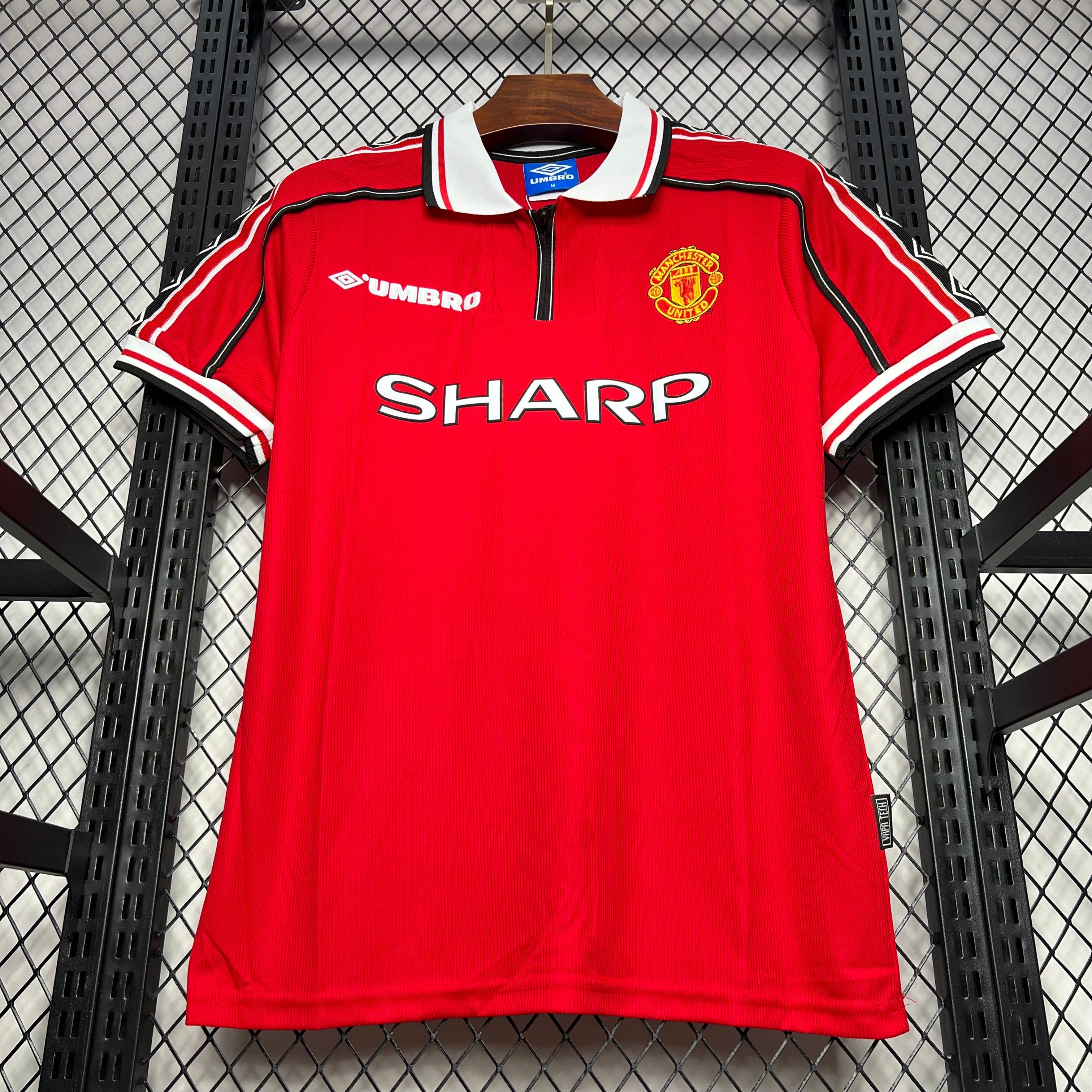 Manchester United Cristiano Ronaldo 7 Retro Home Soccer Jersey 1998-1999