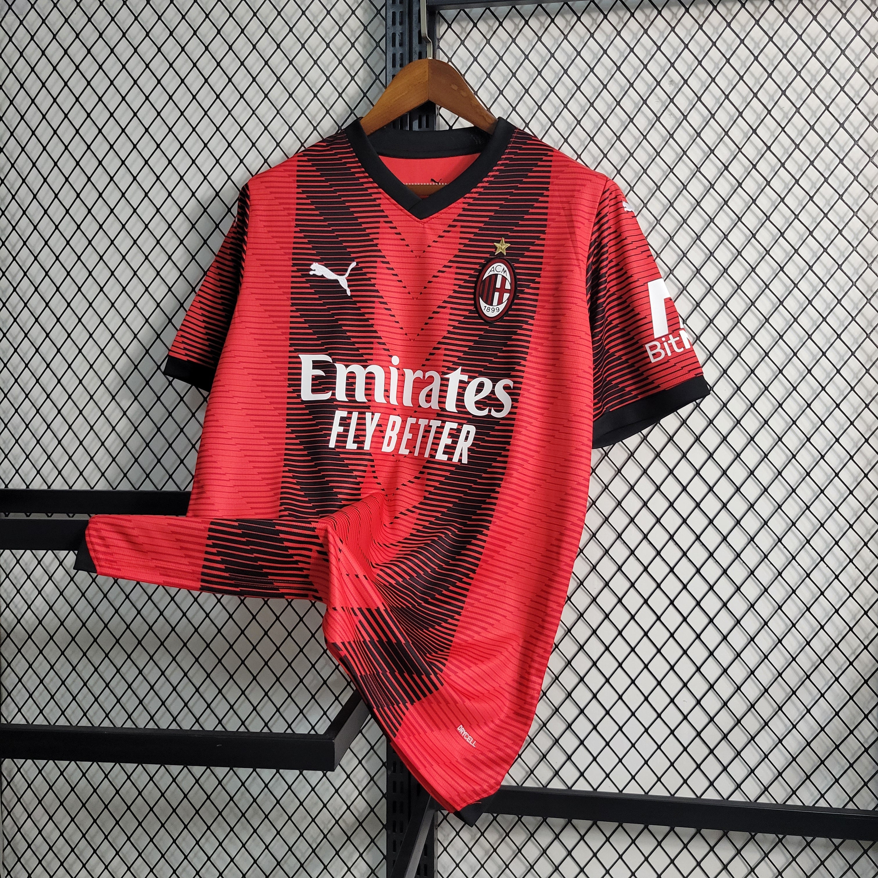 AC Milan Christian Pulisic 11 Home Soccer Jersey 2023/24