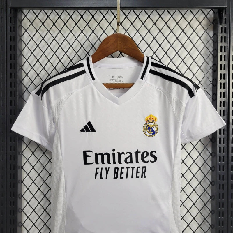 Real Madrid Federico Valverde 8 Home Kids Soccer Jersey 2024/25
