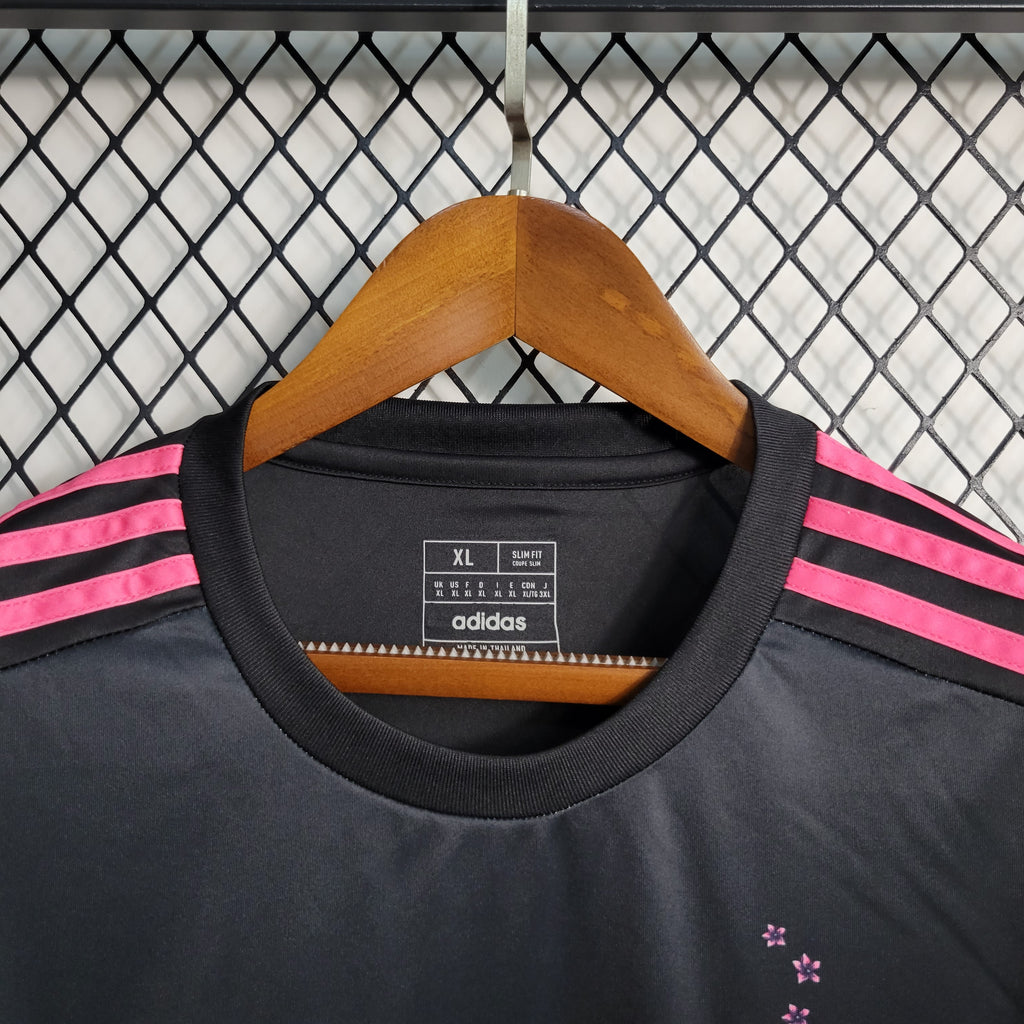 Japan Limited Edition Dragon Soccer Jersey 2023/24 - Black