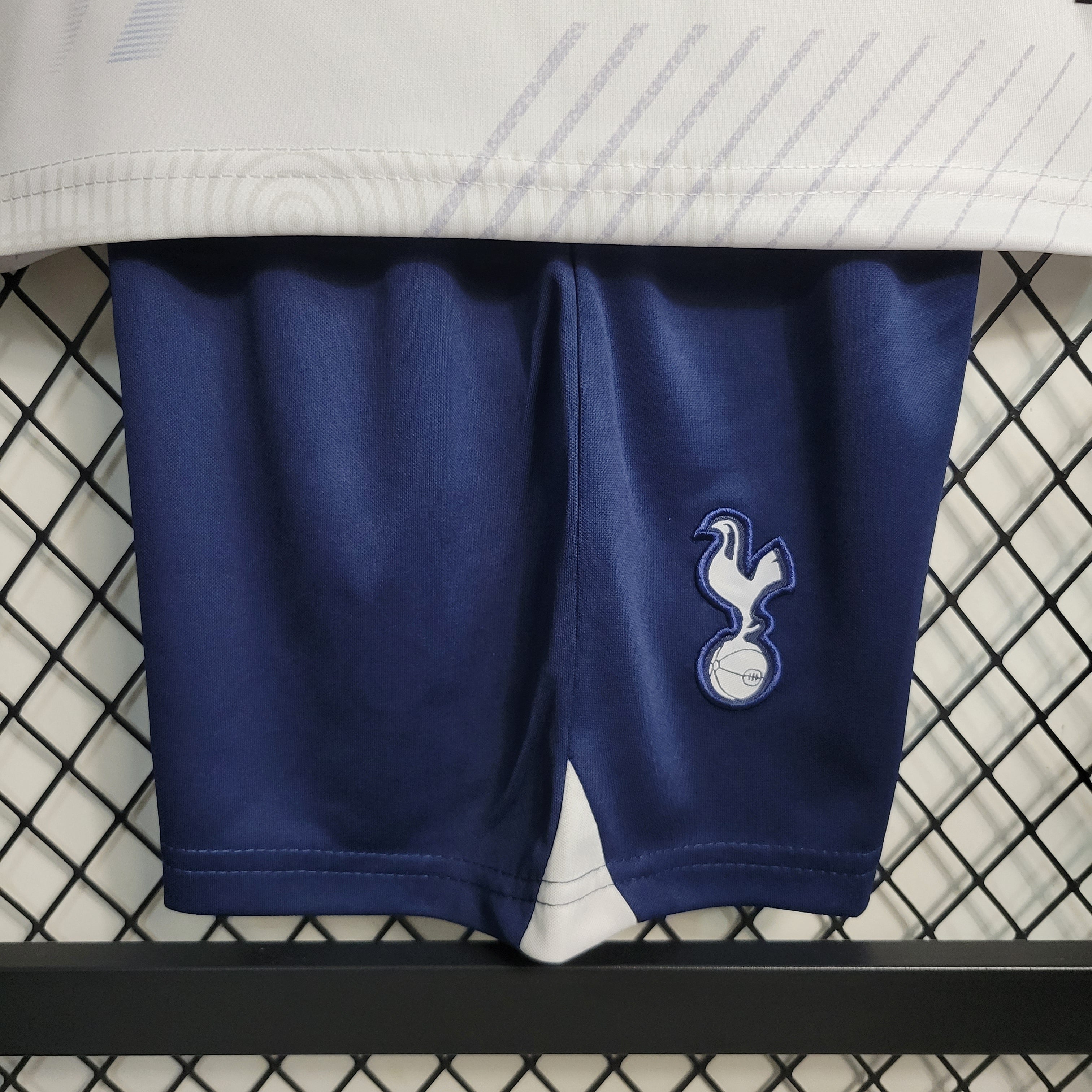 Tottenham Hotspur Son Heung-min 7 Kids Home Soccer Jersey 2023/24