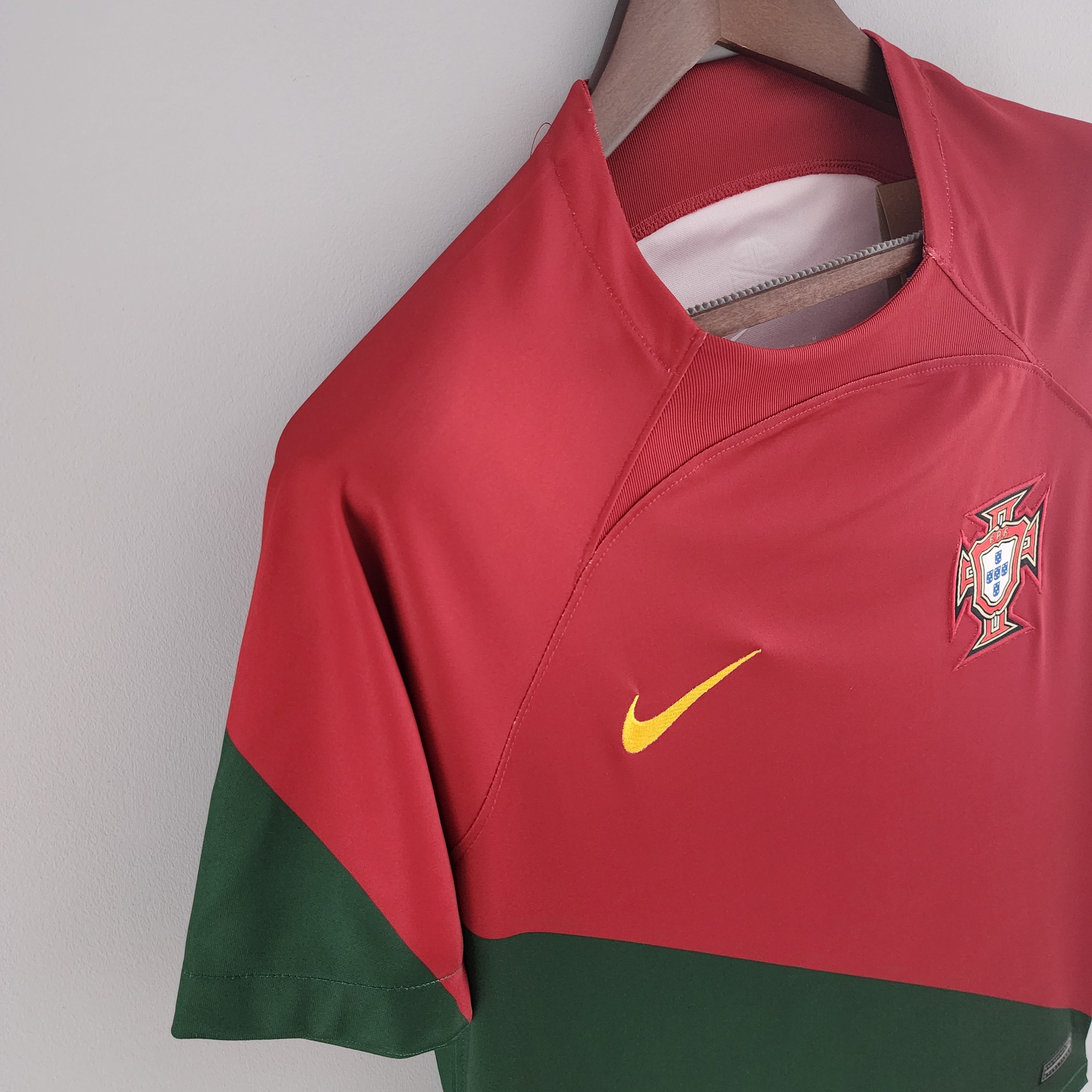 Portugal Cristiano Ronaldo 7 Home Soccer Jersey World Cup 2022