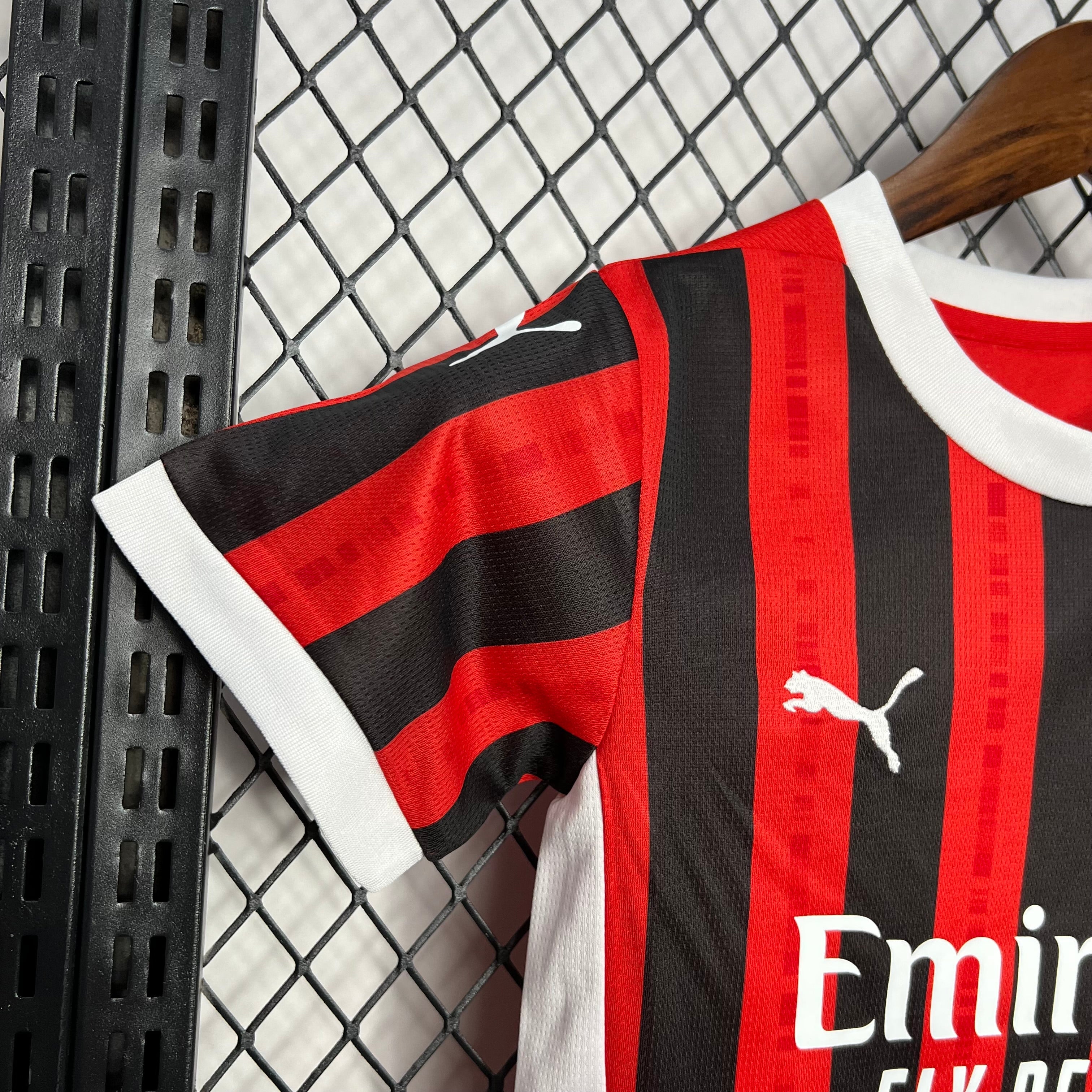 AC Milan Christian Pulisic 11 Kids Home Soccer Jersey 2024/25