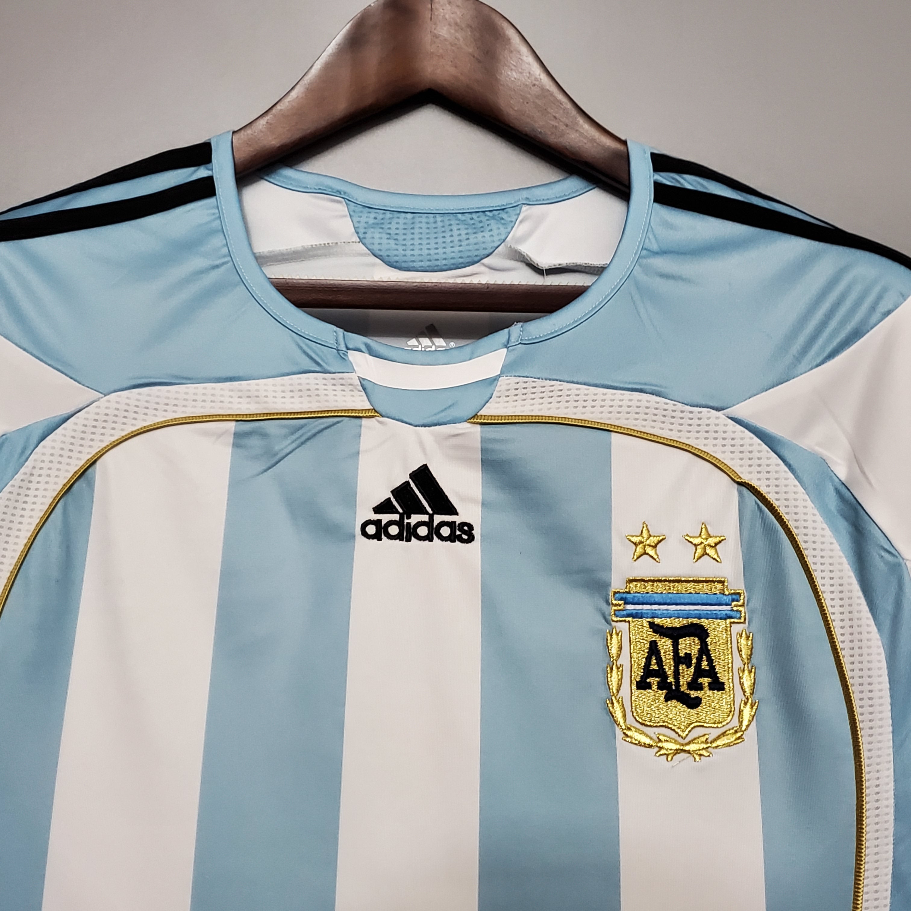 Argentina Lionel Messi 19 Home Retro Soccer Jersey World Cup 2006
