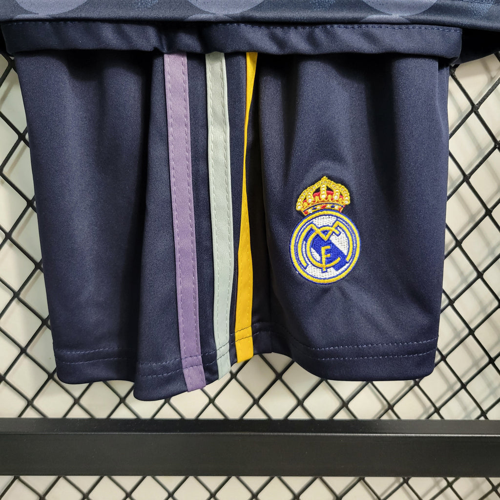 Real Madrid Federico Valverde 15 Kids Away Soccer Jersey 2023/24
