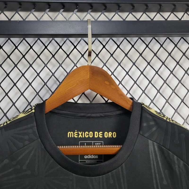 Mexico de Oro Limited Edition Soccer Jersey 2025-2026 - Gold