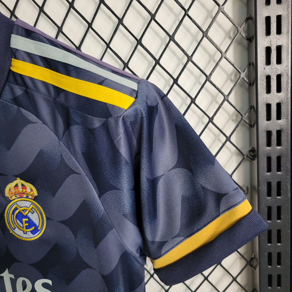 Real Madrid Cristiano Ronaldo 7 Kids Away Soccer Jersey 2023/24