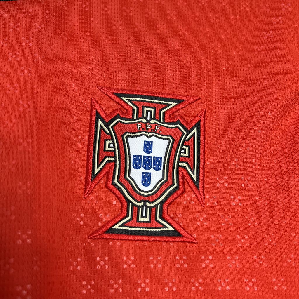 Portugal Diogo Dalot 5 Home Soccer Jersey 2025/26