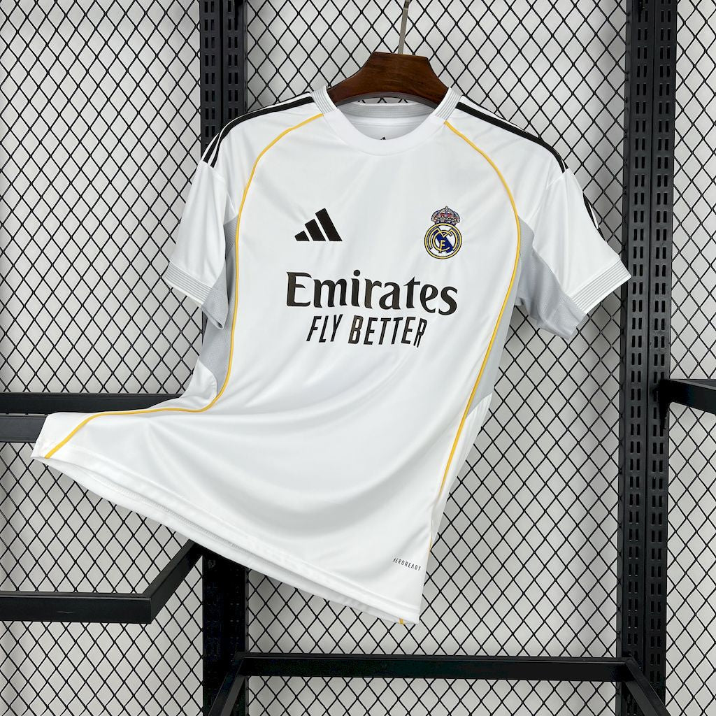Real Madrid Federico Valverde 8 Home Soccer Jersey 2025-2026