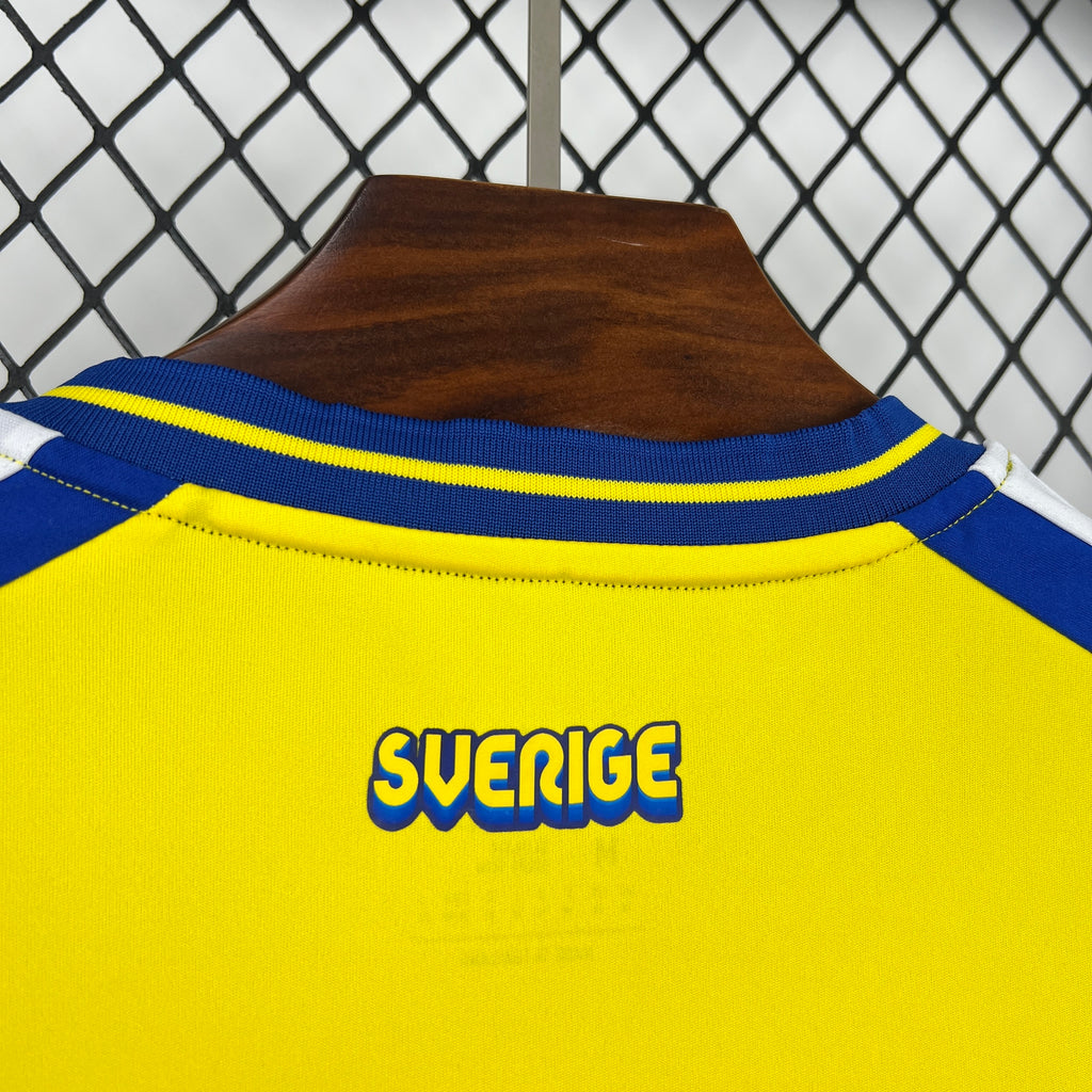 Sweden Zlatan Ibrahimović 10 Home Soccer Jersey World Cup 2026