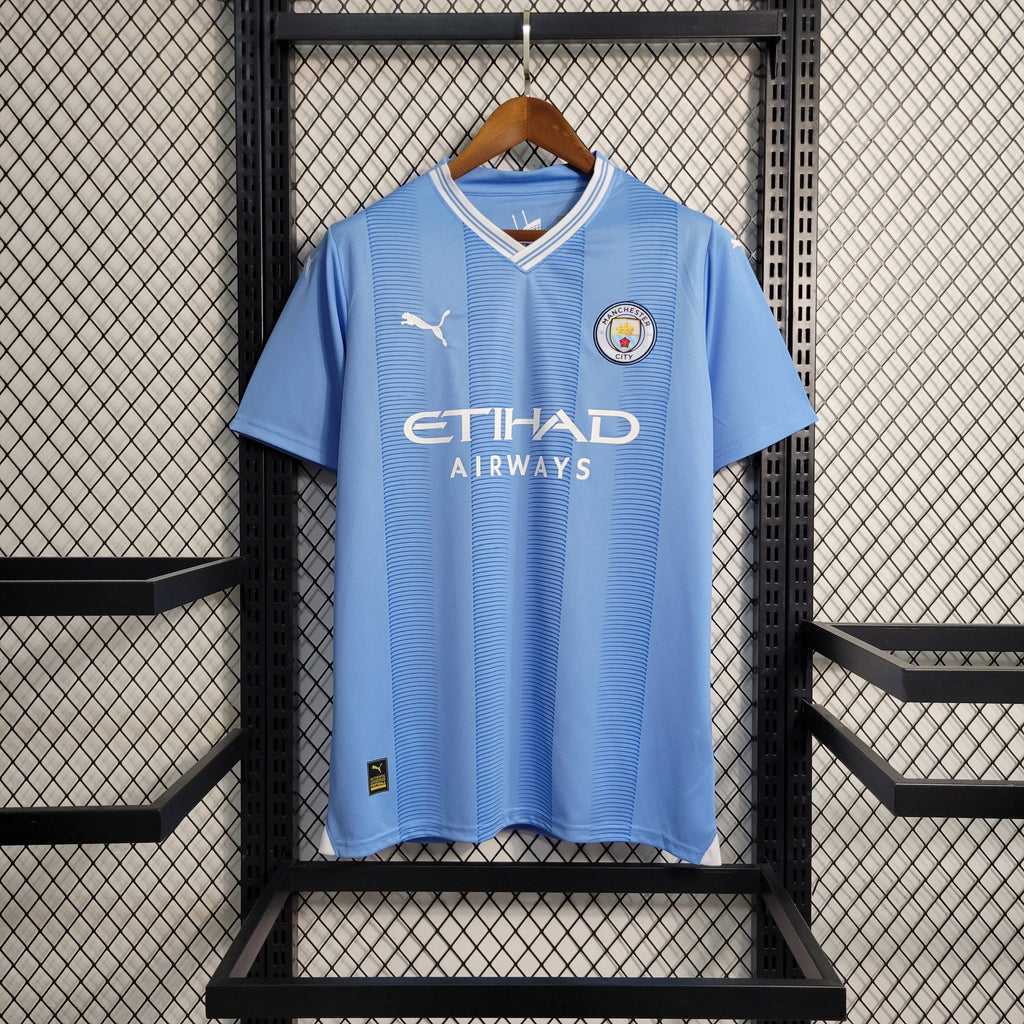 Man City Julián Álvarez 19 Home Soccer Jersey 2023/24