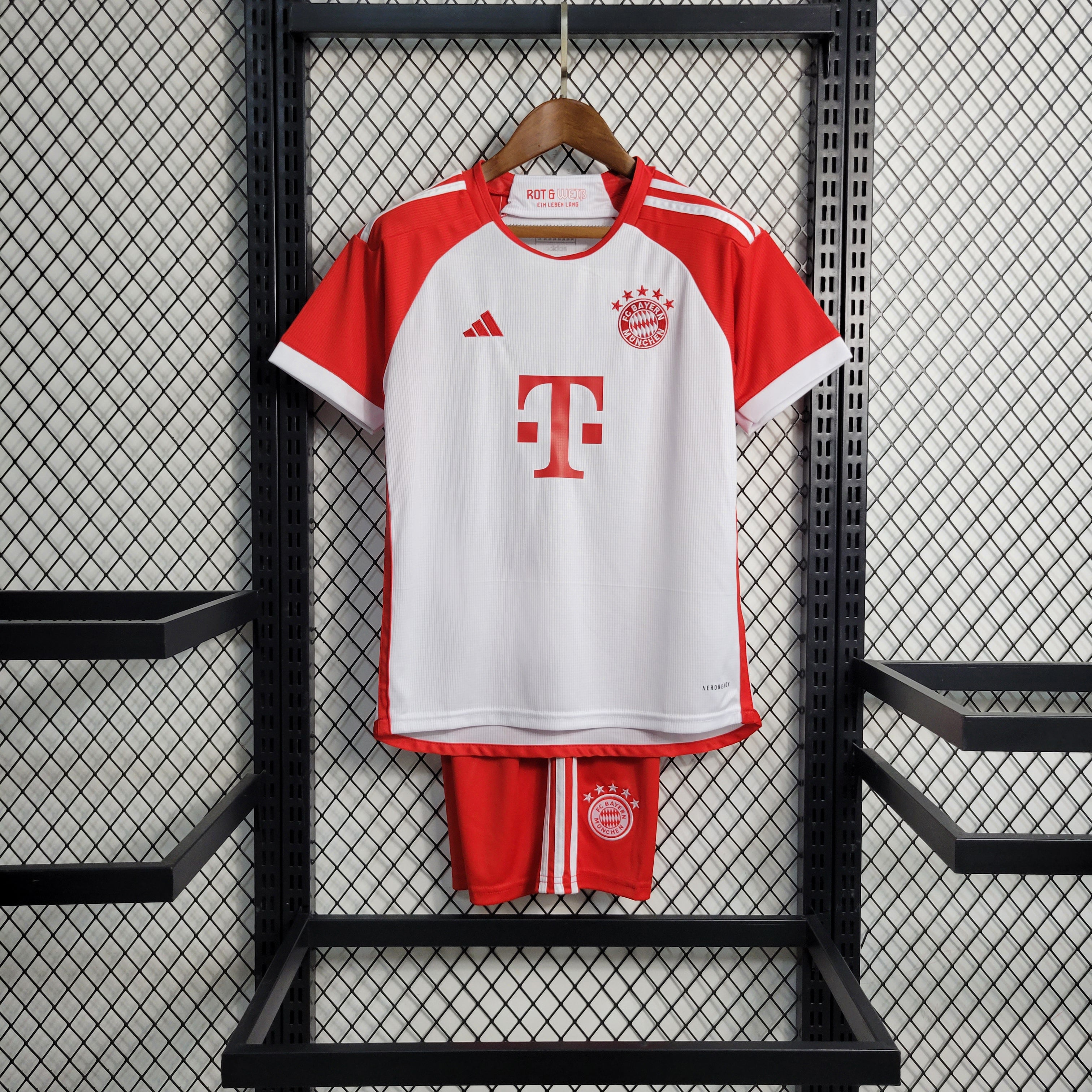 Bayern Munich Robert Lewandowski 9 Kids Home Soccer Jersey 2023/24